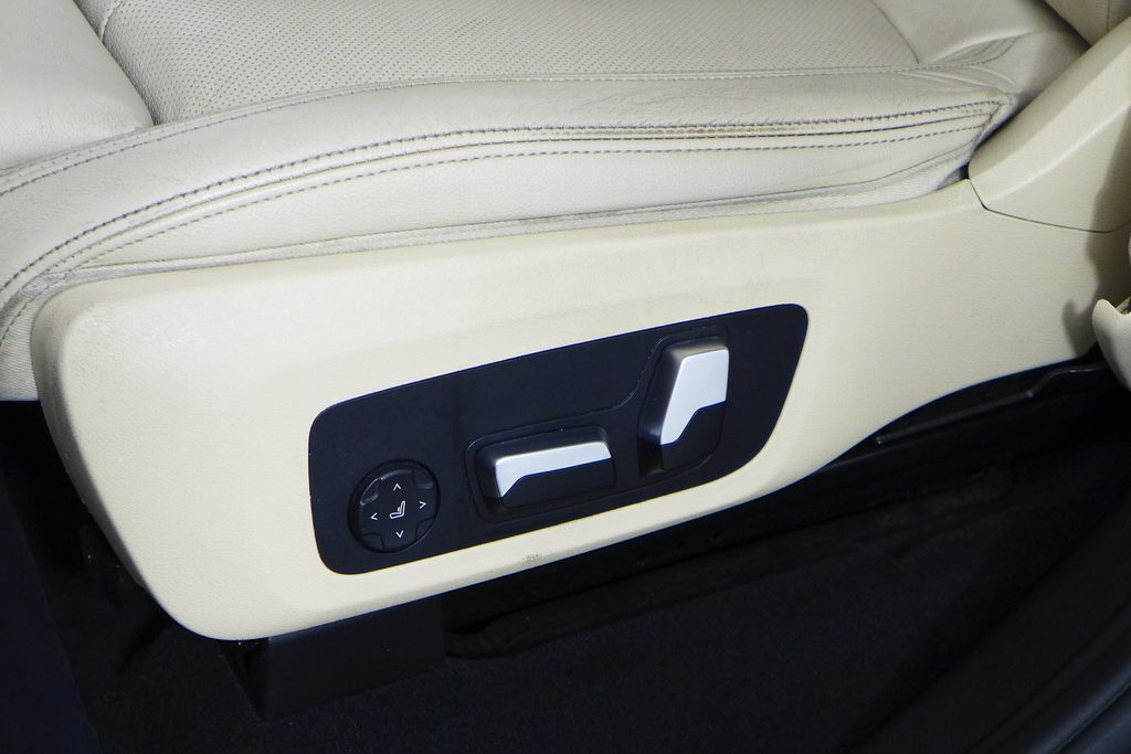 Thumbnail: 2019 BMW X3 - 23