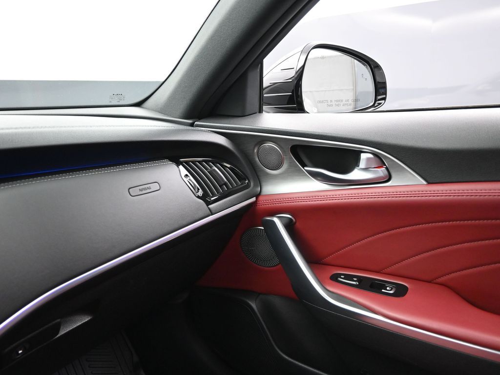 2023 Kia Stinger GT2