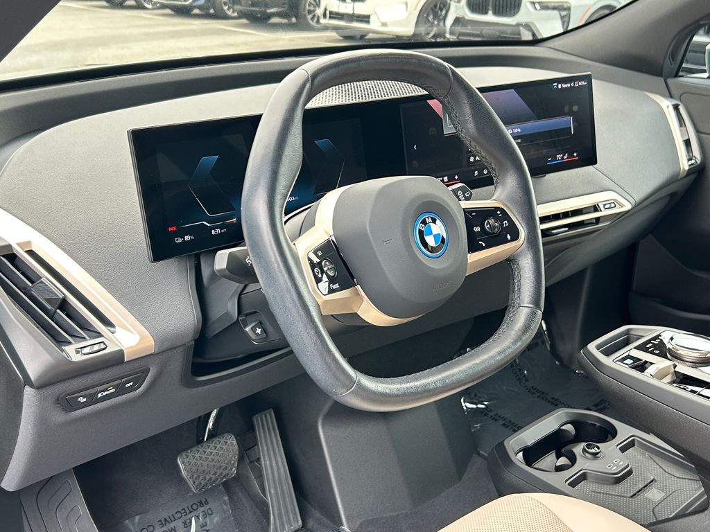 Thumbnail: 2024 BMW iX - 13