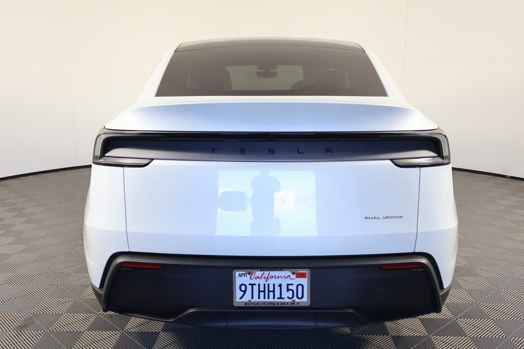 Thumbnail: 2026 Tesla Model Y - 5