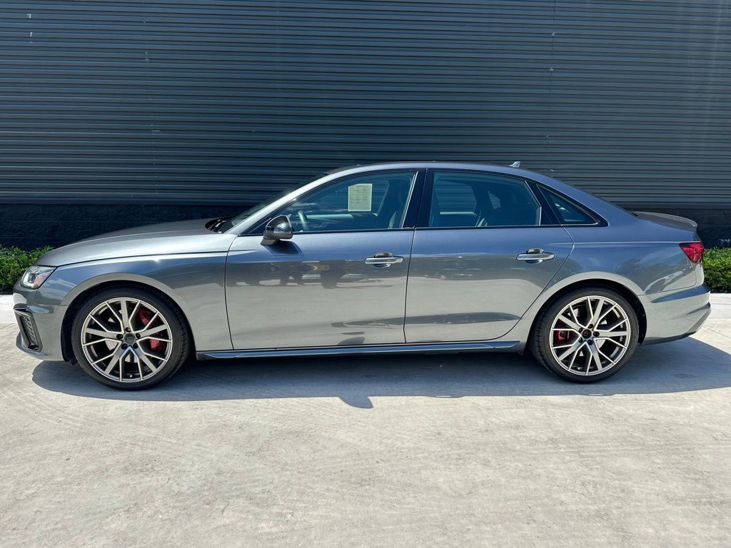 Thumbnail: 2020 Audi S4 - 2