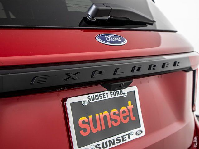 Used 2025 Red Ford ST image 14