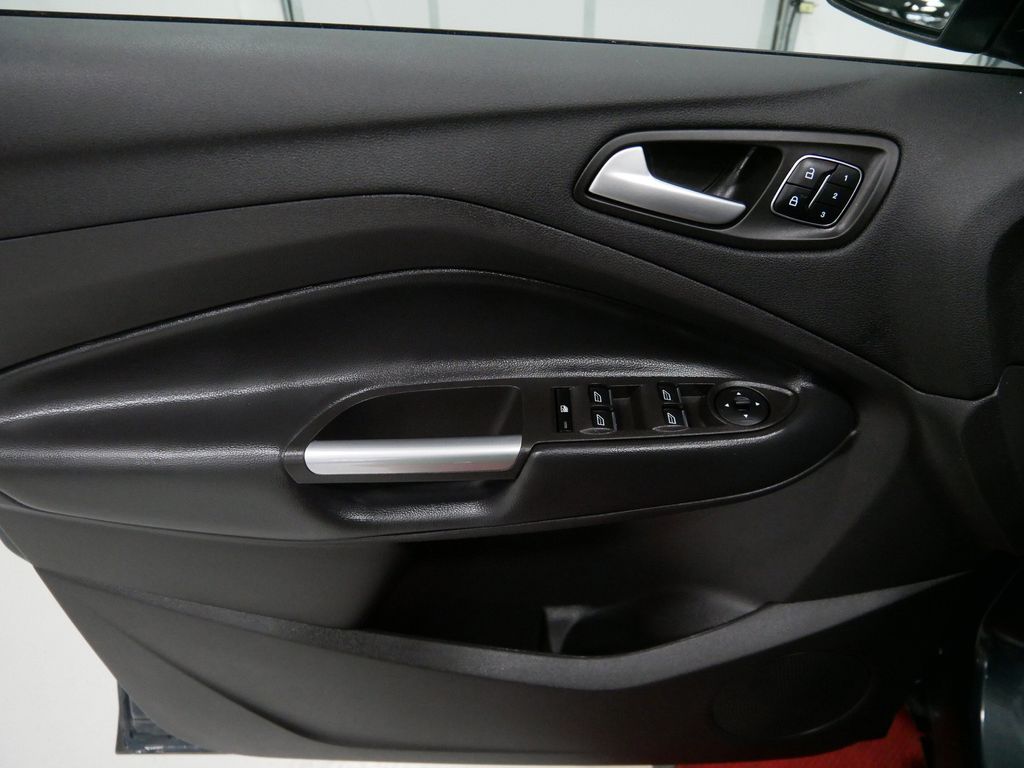 Used 2019 Ford Escape SUV