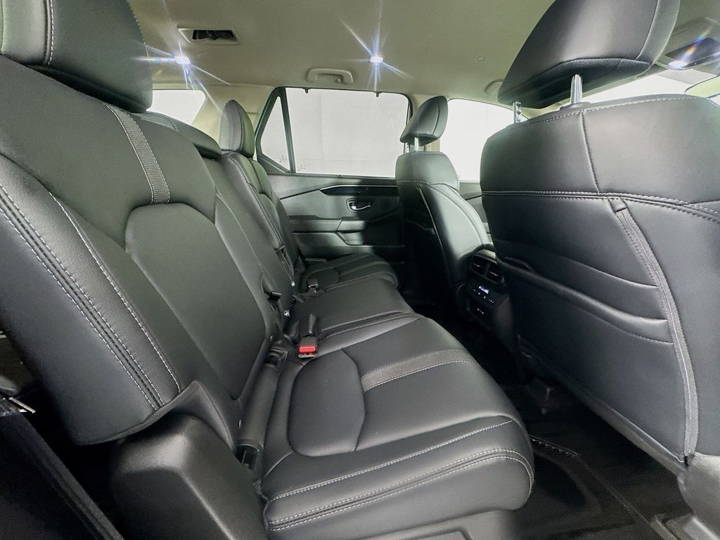 Used Car 2025 Honda Pilot  Ex-l For Sale Under $50,000 In Austin, Texas