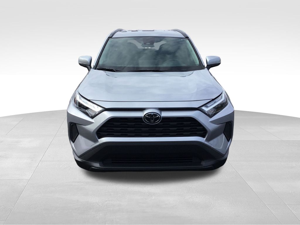 Thumbnail: 2025 Toyota RAV4 - 8