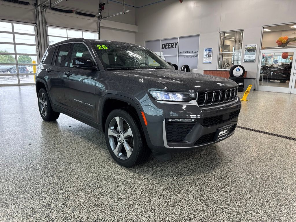 Baltic Gray Metallic Clearcoat 2026 Jeep Grand Cherokee SUV / Crossover Four-Wheel Drive 8-Speed Automatic