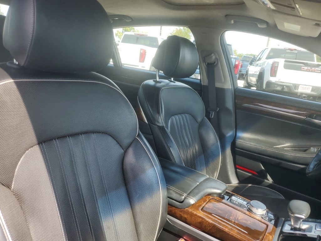 Used Car 2018 Genesis G90  3.3t Premium For Sale In Austin, Texas