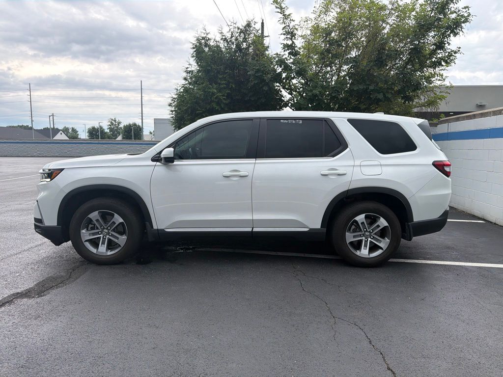 Thumbnail: 2024 Honda Pilot - 2