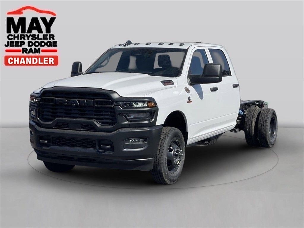 Diamond Black Crystal Pearlcoat 2026 RAM 3500 Chassis Tradesman Crew Cab LB DRW 4WD Pickup Truck Four-Wheel Drive 8-Speed Automatic