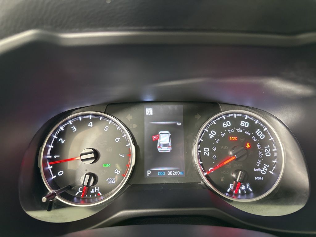 Used 2022 Black Toyota XLE image 12