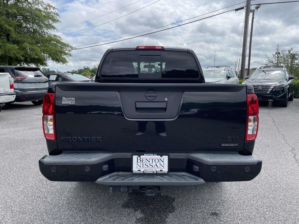 View vehicle photo 4
