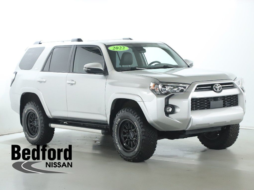 Classic Silver Metallic 2022 Toyota 4Runner SUV / Crossover Four-Wheel Drive 5-Speed Automatic