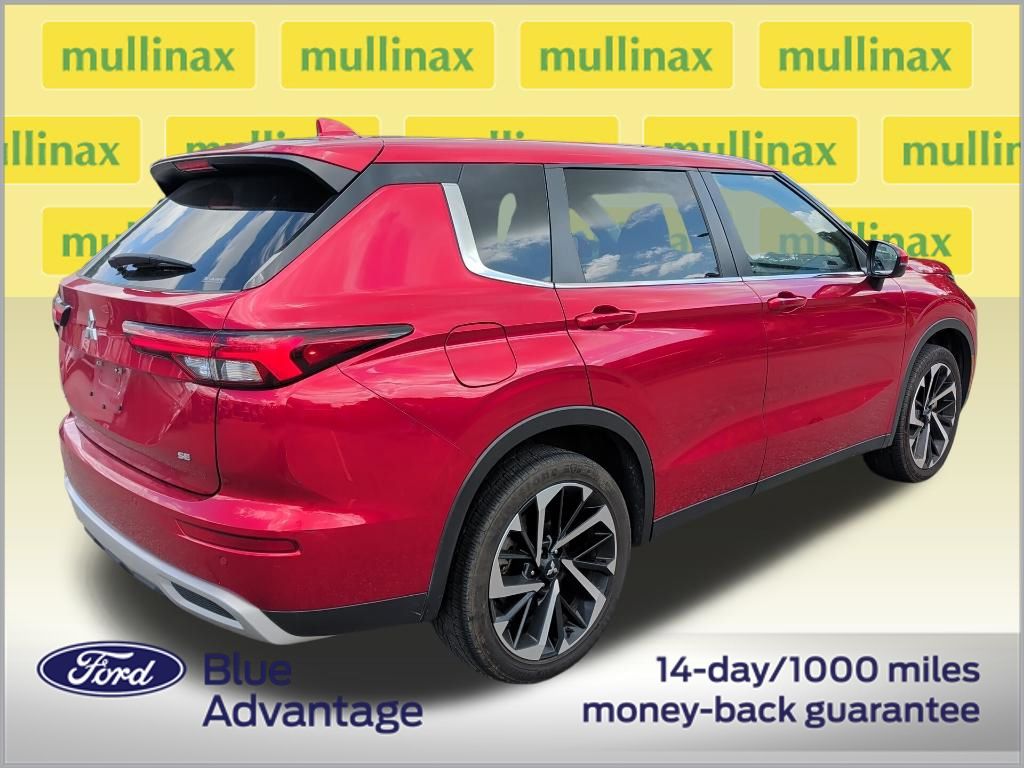 Certified Used 2024  Mitsubishi  image 3