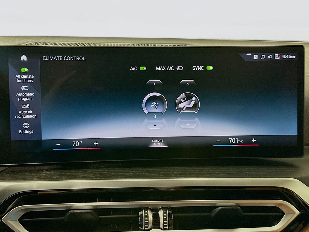 Thumbnail: 2023 BMW i4 - 16