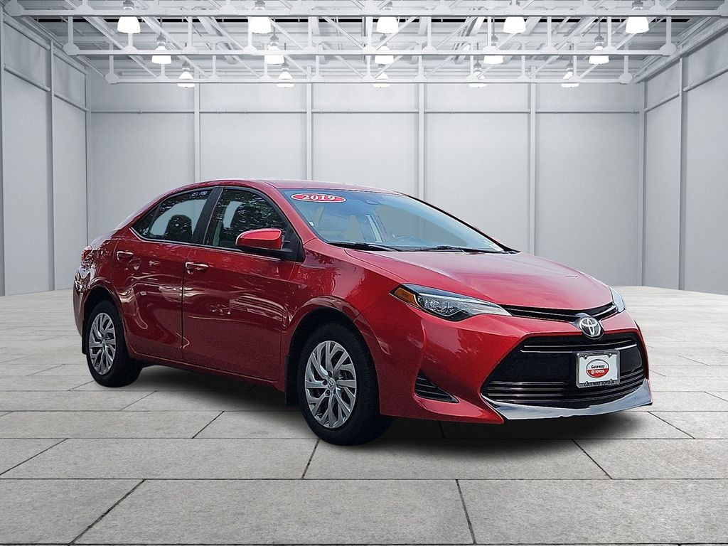 Thumbnail: 2019 Toyota Corolla - 3