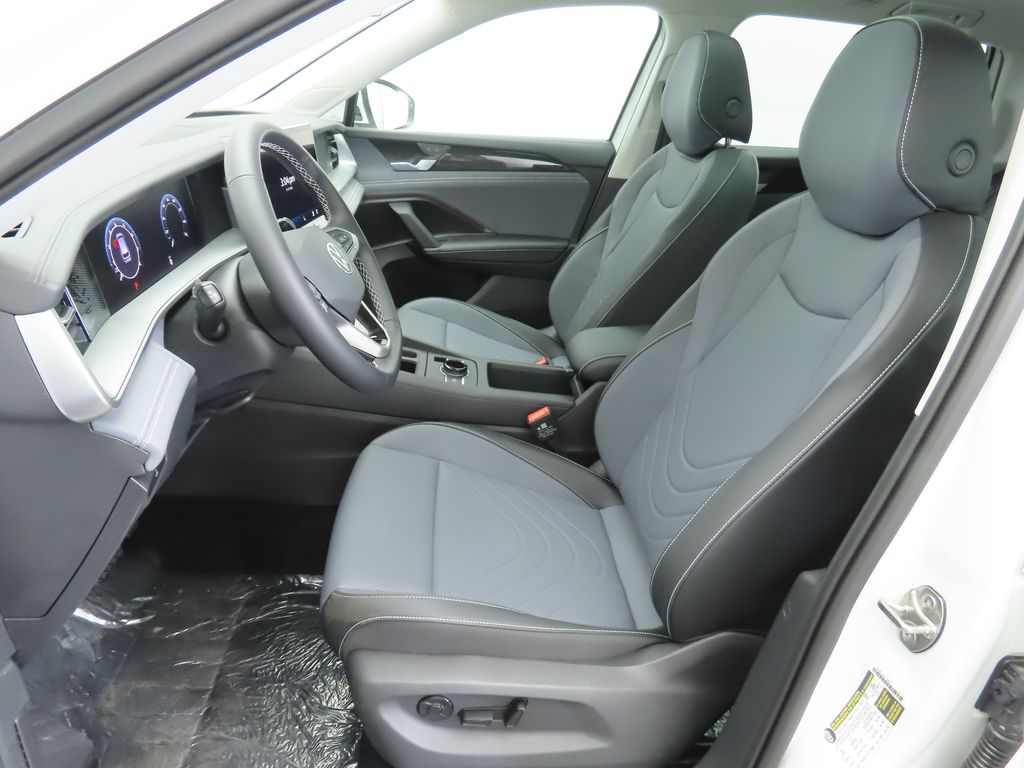 Thumbnail: 2026 Volkswagen Tiguan - 19