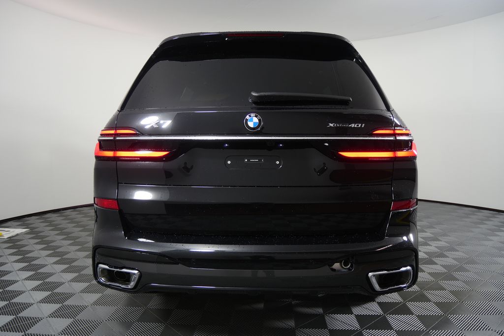 2026 BMW X7 xDrive40i 4