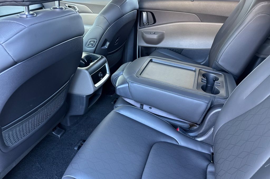 new 2026 Kia Carnival car, priced at $42,157