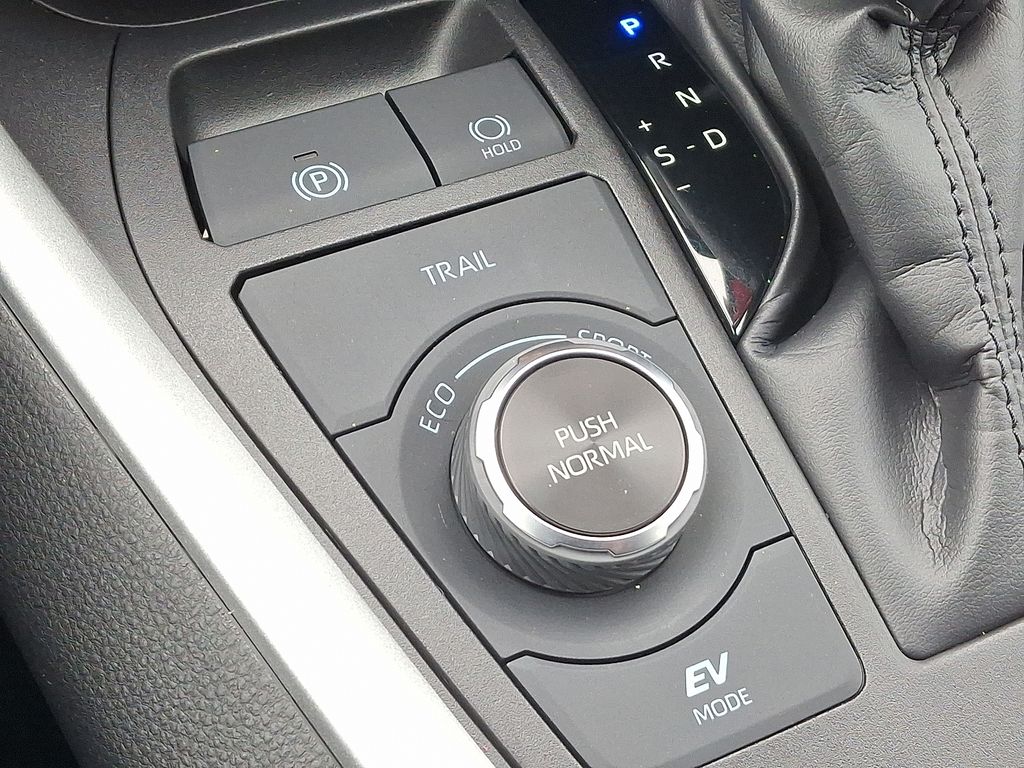 Thumbnail: 2024 Toyota RAV4 - 26