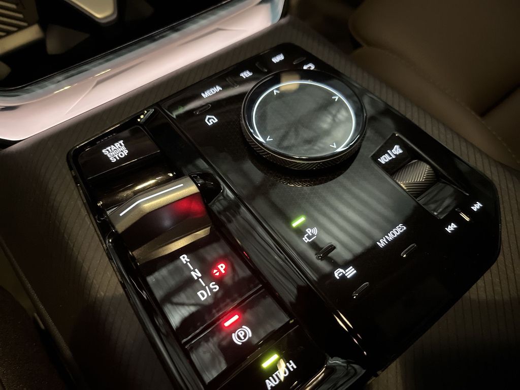 Thumbnail: 2026 BMW X3 - 20