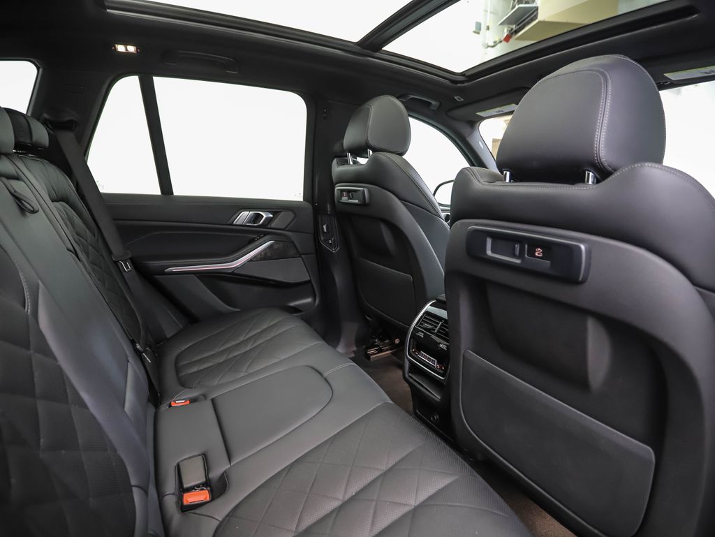 Thumbnail: 2023 BMW X5 - 26