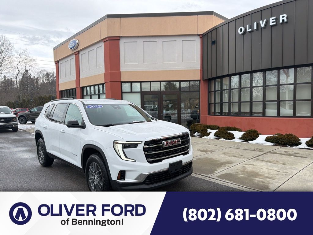 2025 GMC Acadia Elevation AWD