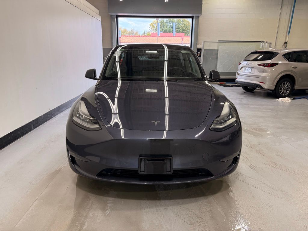 Thumbnail: 2022 Tesla Model Y - 8