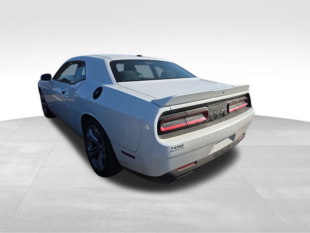 2021 Dodge Challenger R/T photo 4
