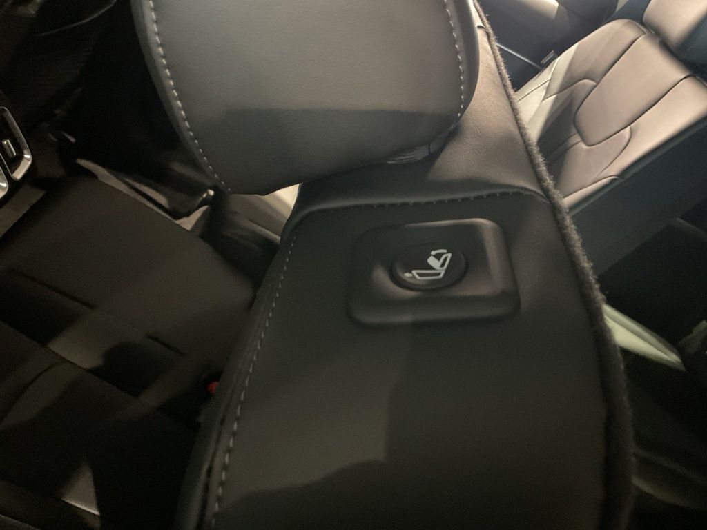 New 2026 Gray Kia S image 19