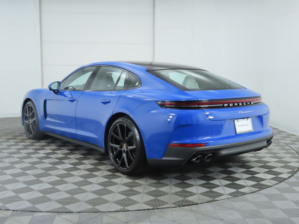 Thumbnail: 2025 Porsche Panamera - 3