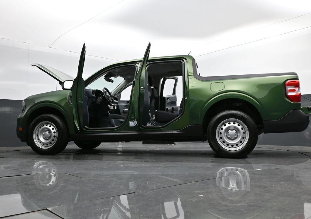 2025 Ford Maverick XL photo 25