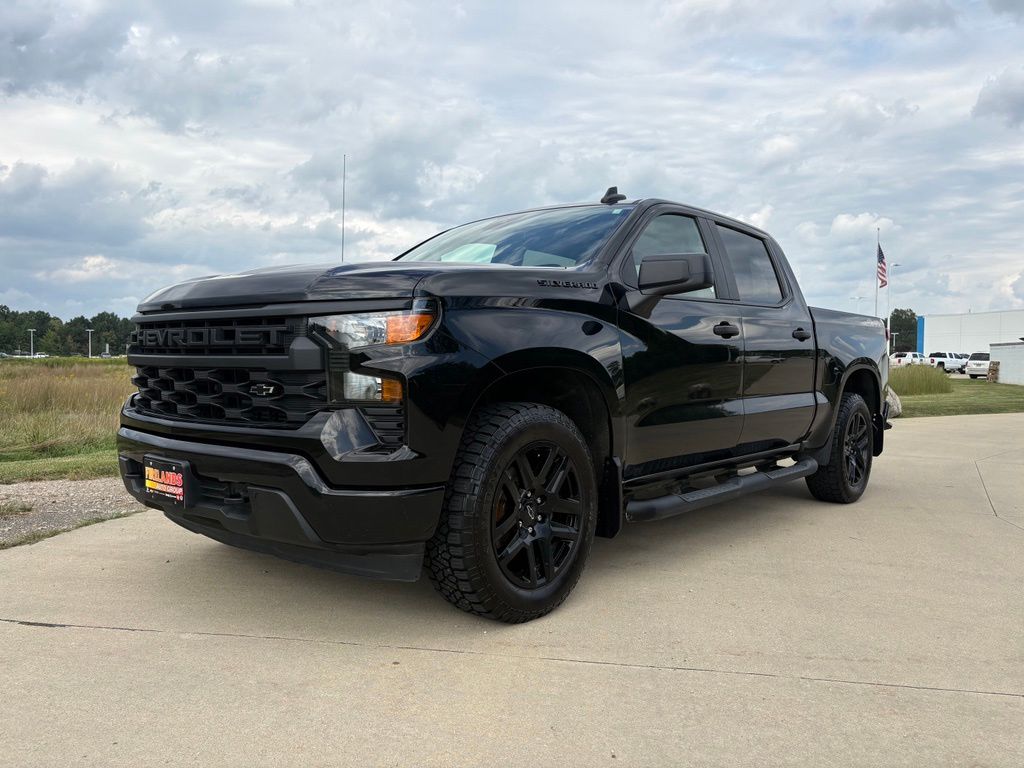 Black 2023 Chevrolet Silverado 1500 Pickup Truck Four-Wheel Drive 8-Speed Automatic