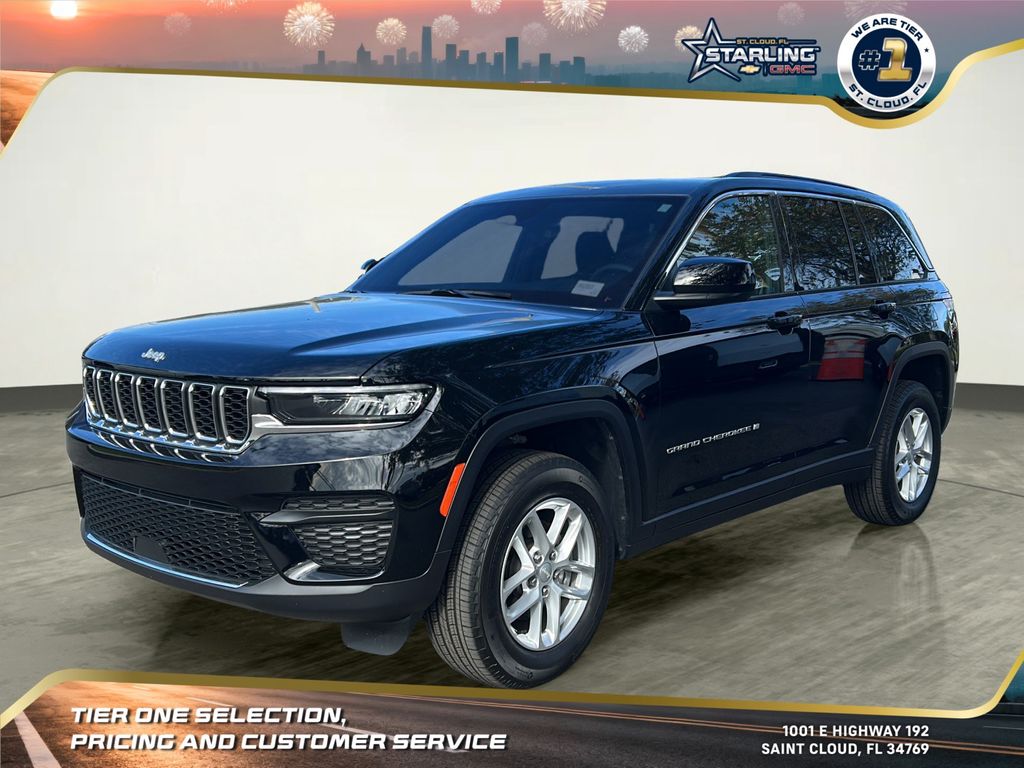 2025 Jeep Grand Cherokee Laredo X RWD