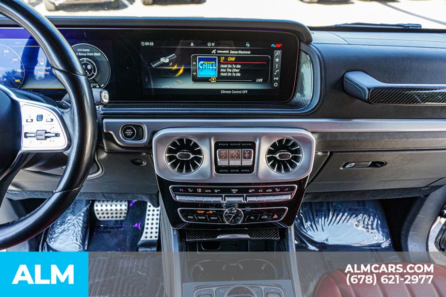 Used 2023 Gray Mercedes-Benz G 550 image 41
