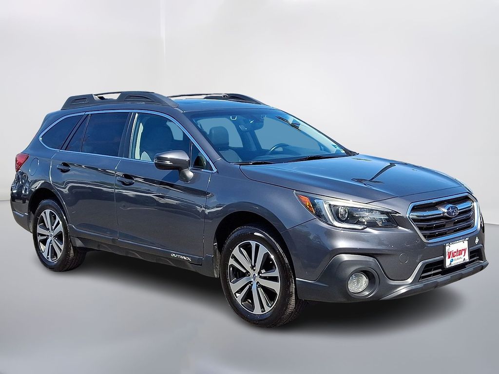 Gray Metallic 2018 Subaru Outback Wagon All-Wheel Drive Continuously Variable Transmission