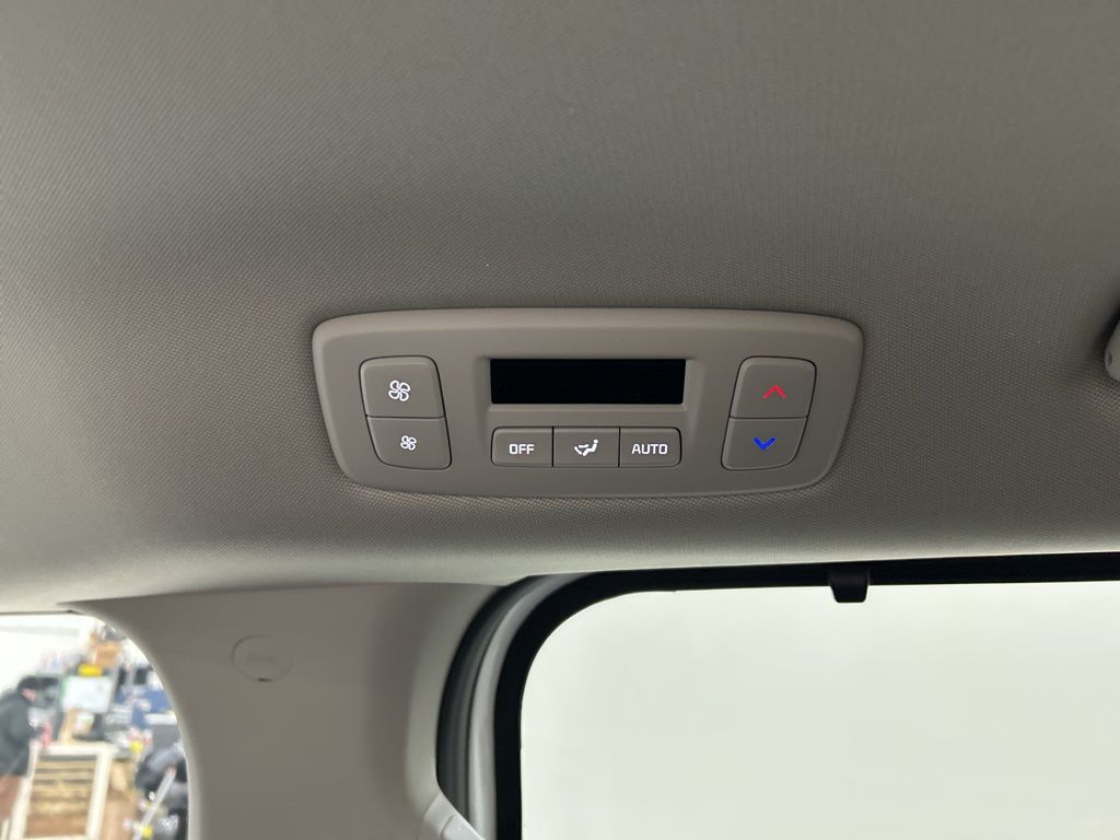 new 2026 Kia Carnival Hybrid car, priced at $52,865