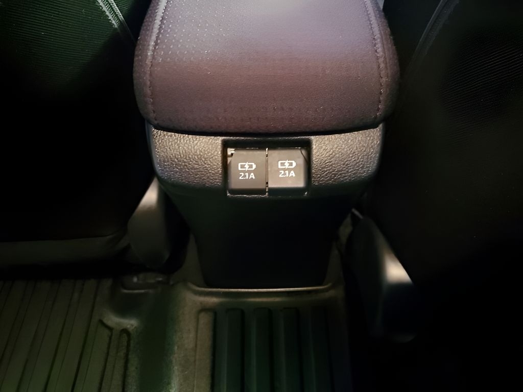 Used Car 2021 Toyota Prius  Le For Sale Under $25,000 In Austin, Texas