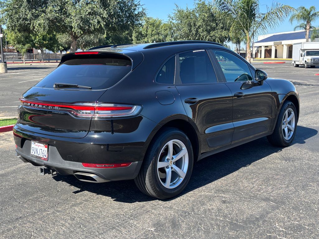 Thumbnail: 2019 Porsche Macan - 5