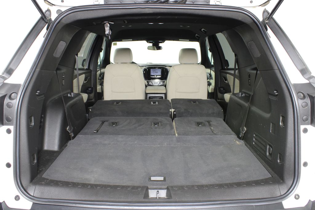 Used 2022 Chevrolet Traverse for sale in 