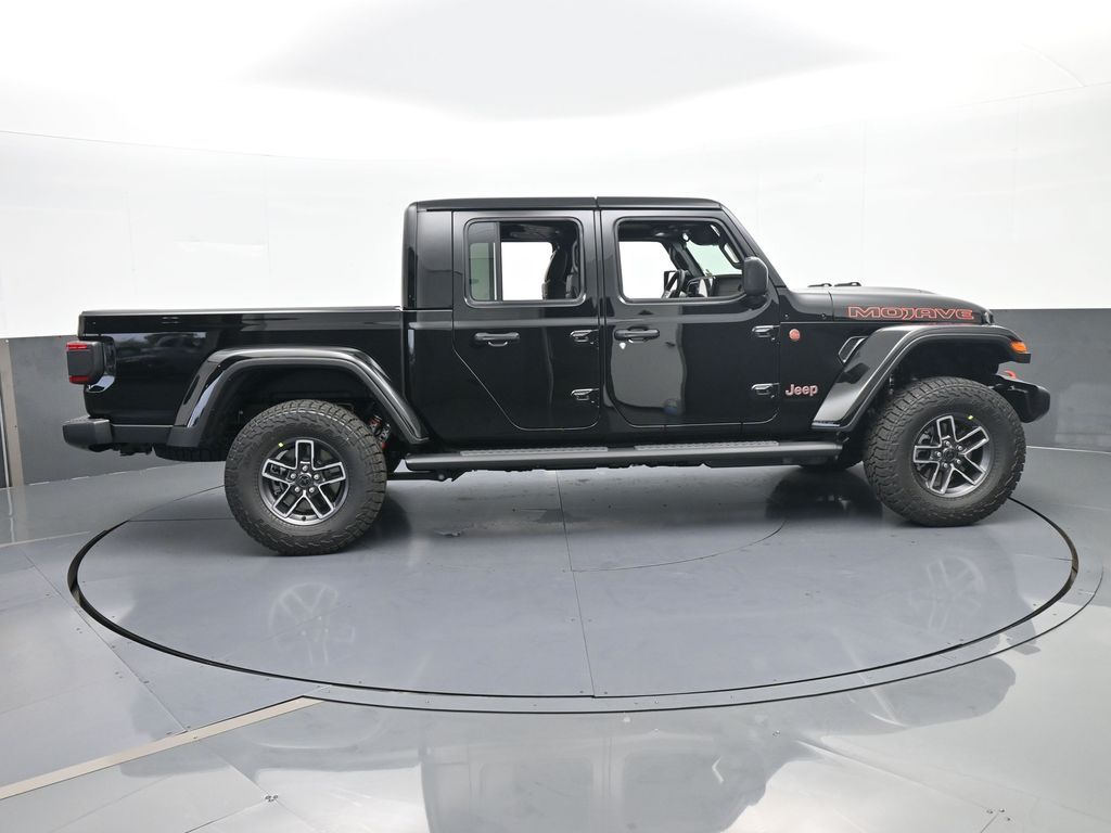 New 2026 black clearcoat Jeep Mojave image 7