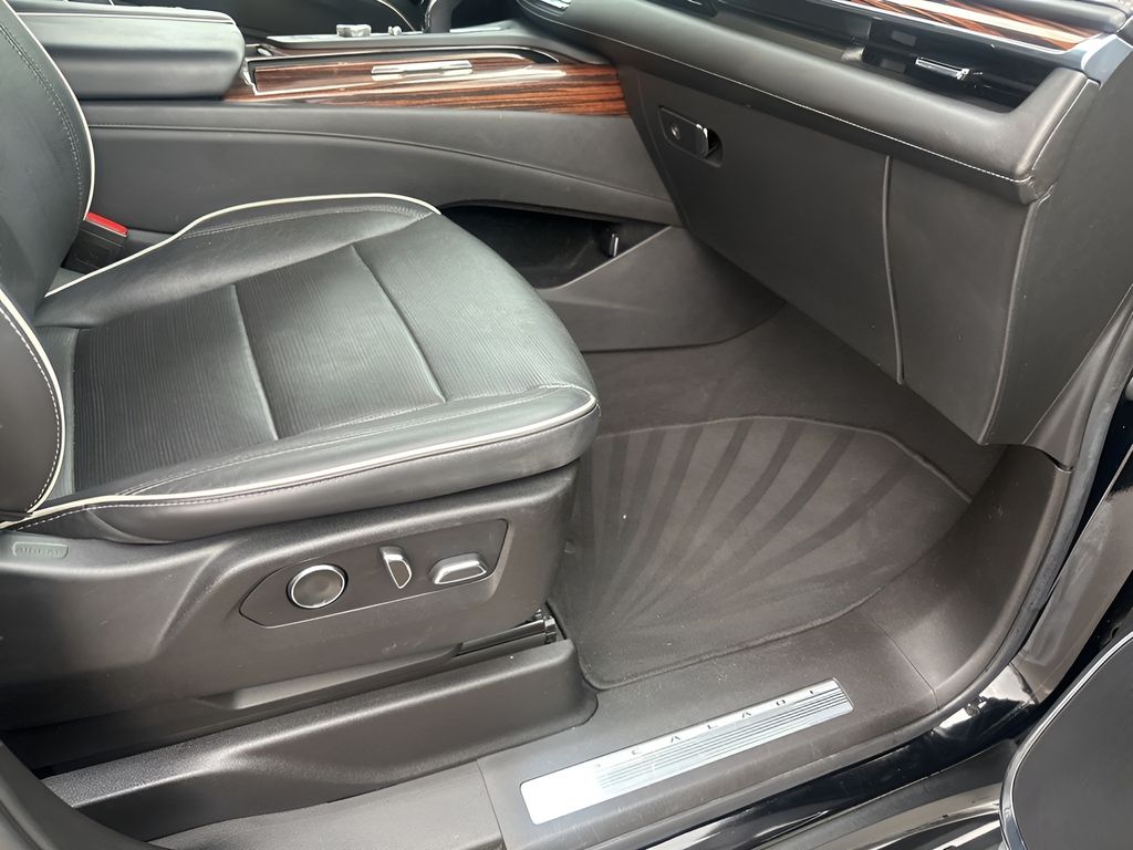 Used Car 2021 Cadillac Escalade Esv  Premium For Sale Under $40,000 In Austin, Texas