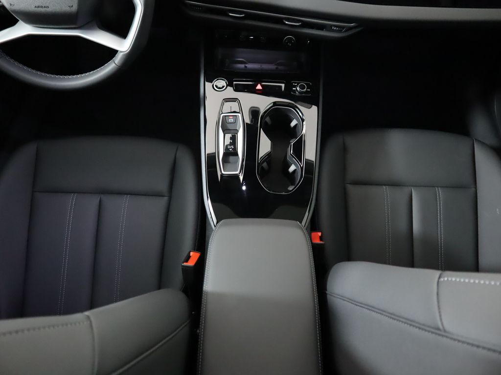 Thumbnail: 2025 Audi A5 - 17