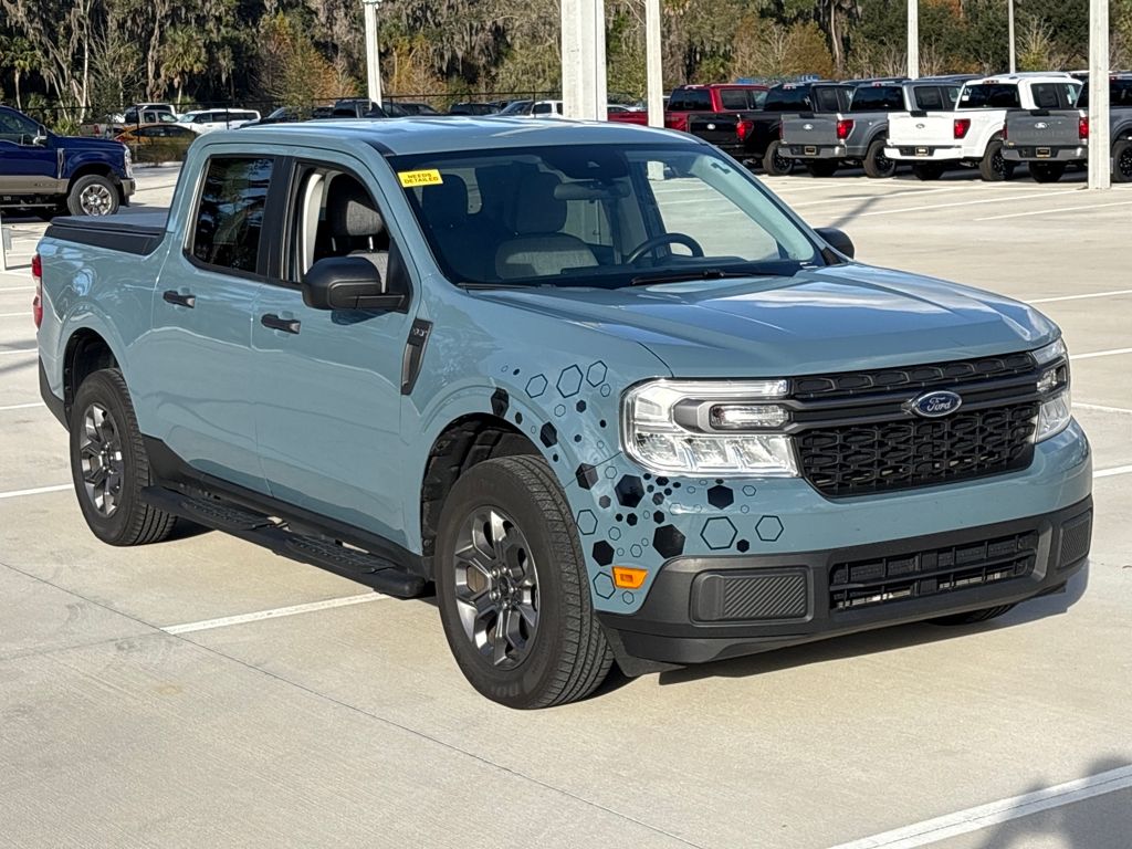 2023 Ford Maverick XLT's photo