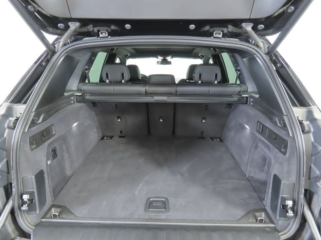 Thumbnail: 2022 BMW X5 - 28