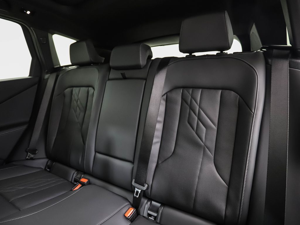 Thumbnail: 2026 BMW X3 - 23