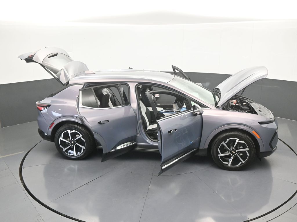 Used 2024 Galaxy Gray Metallic Chevrolet LT image 71
