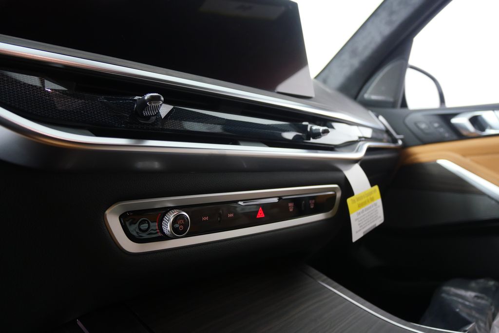 2026 BMW X7 xDrive40i 23