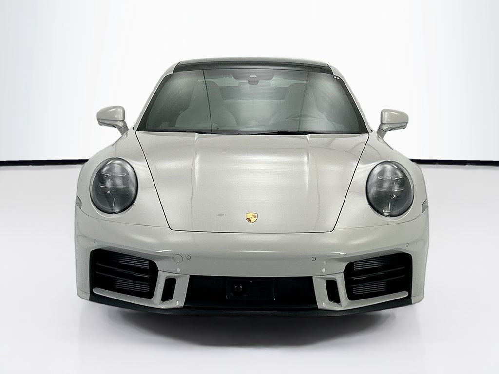 Thumbnail: 2026 Porsche 911 - 2