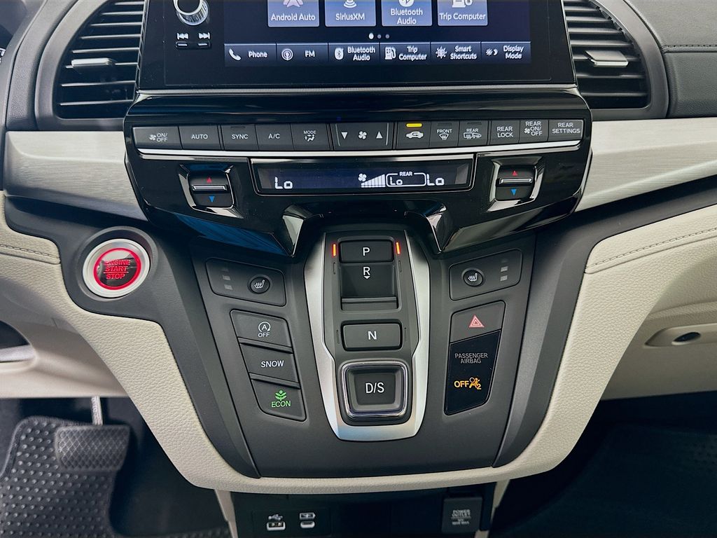 Thumbnail: 2025 Honda Odyssey - 13