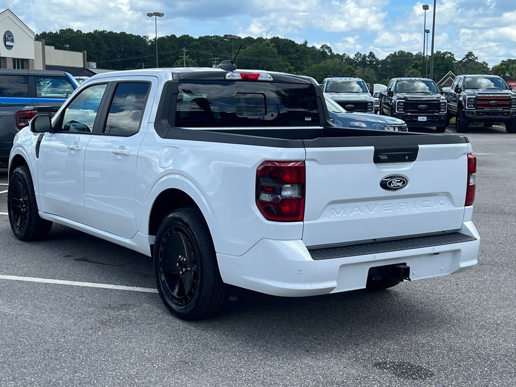 2025 Ford Maverick LOBO White at Walterboro Ford